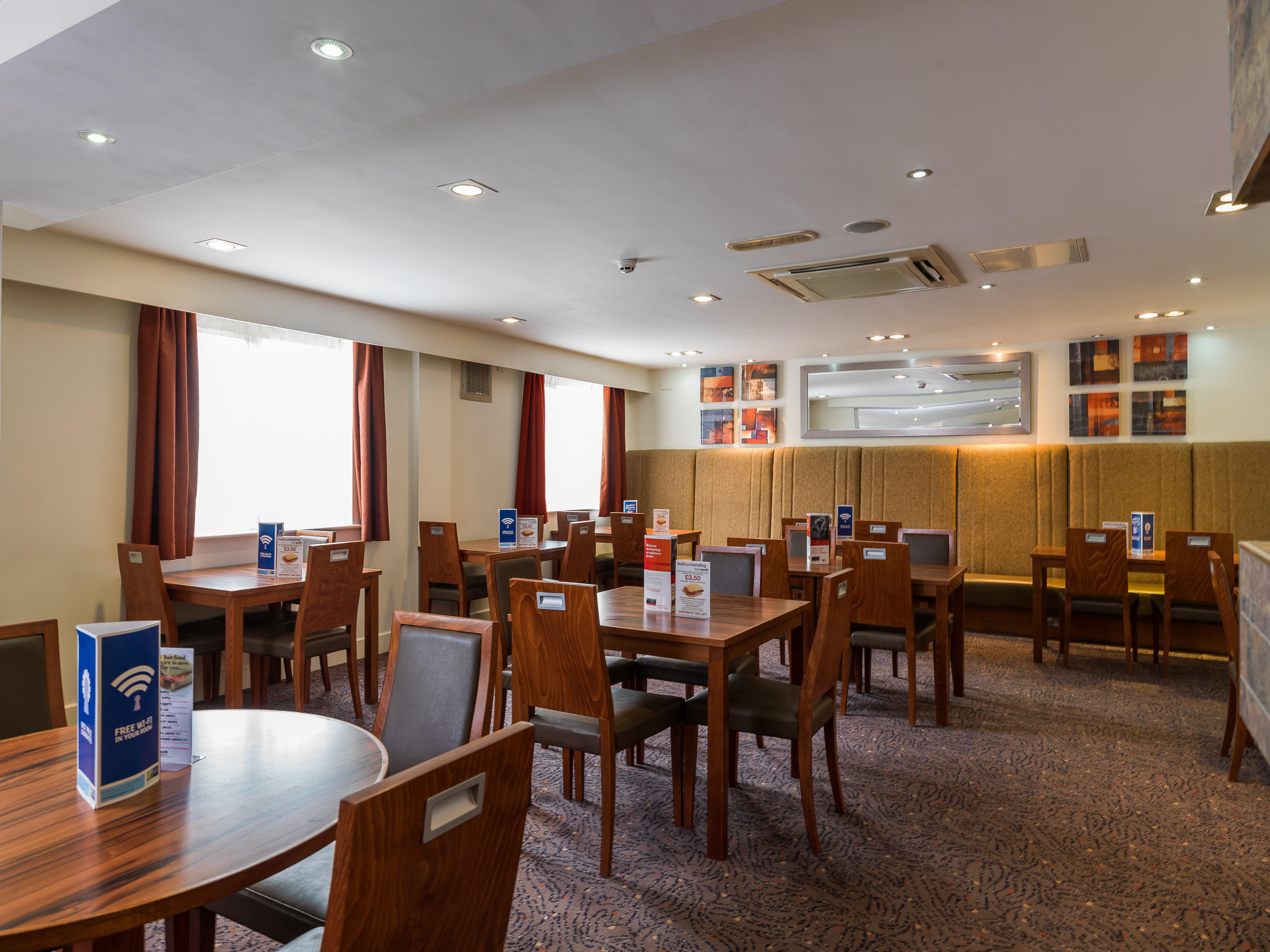 Holiday Inn Express London Gatwick Crawley, An Ihg Hotel Kültér fotó